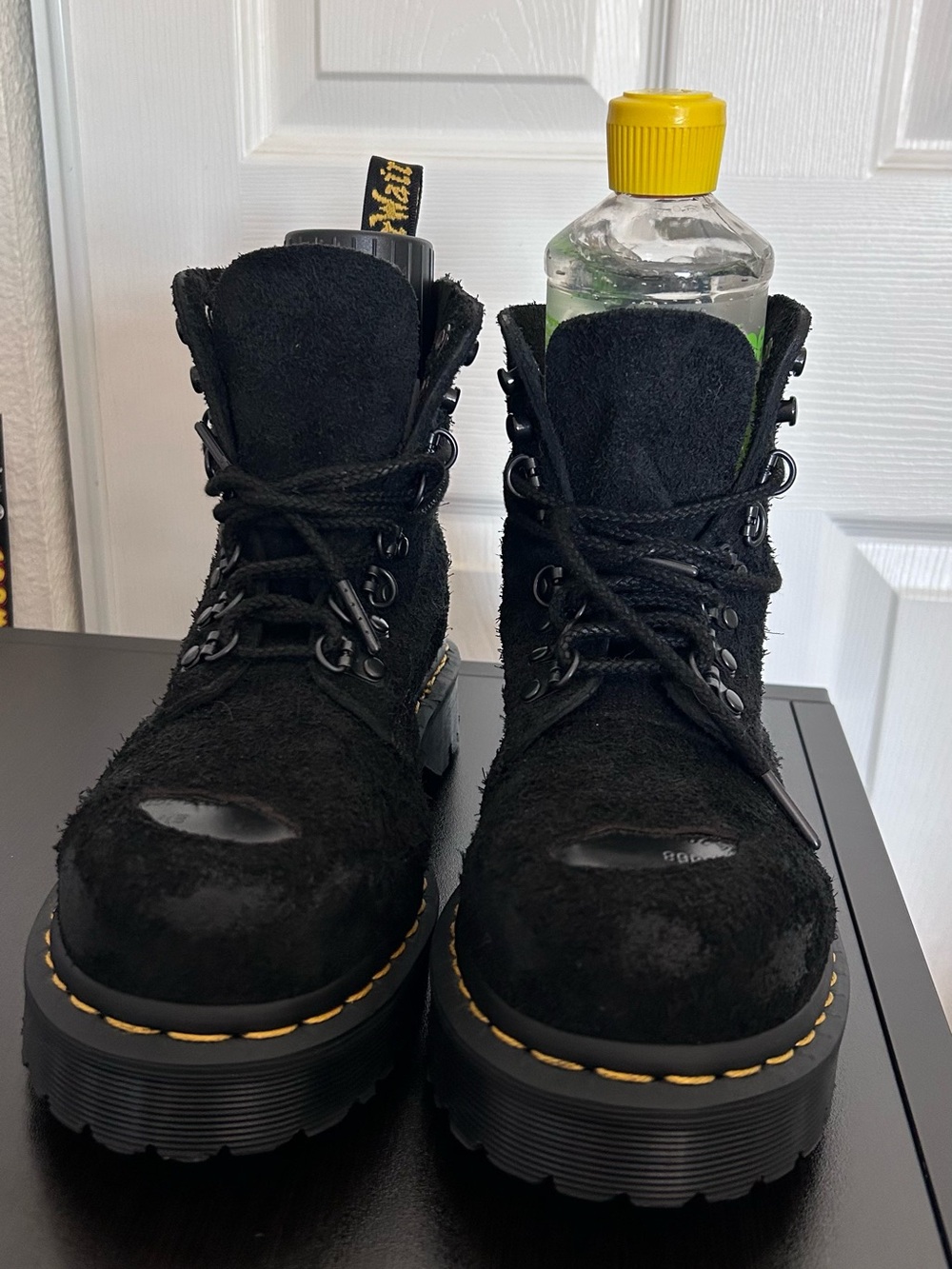 Dr. Martens 1460 Pascal Steel Toe
ST Suede Construction Boot Black US 6 M